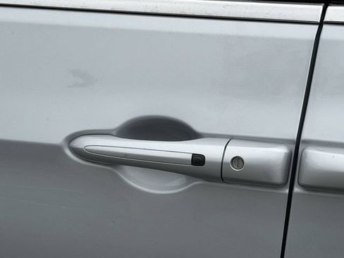 Used 2023 Chrysler Voyager LX FWD image 27
