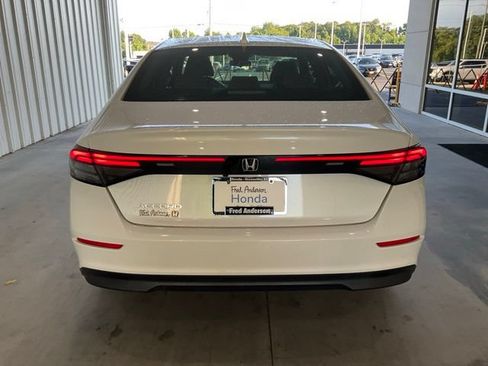 Used 2024 Honda Accord LX image 17