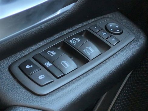 Certified 2022 RAM 1500 Big Horn image 26