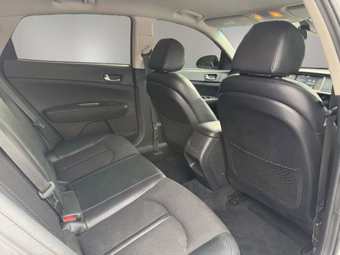 Used 2020 Kia Optima S FWD image 35