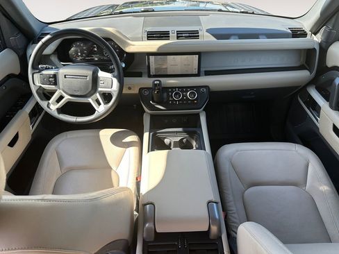 Used 2024 Land Rover Defender 110 S AWD/4WD image 10