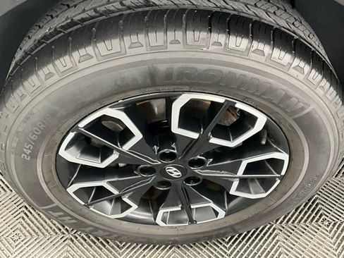 Used 2022 Hyundai Santa Cruz SEL image 15