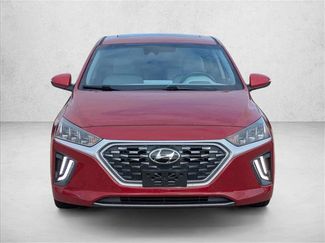 Used 2020 Hyundai Ioniq SEL video 2