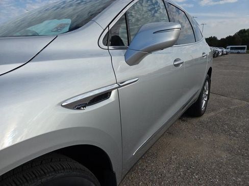 Used 2022 Buick Enclave Essence w/ Experience Buick Package AWD/4WD image 14