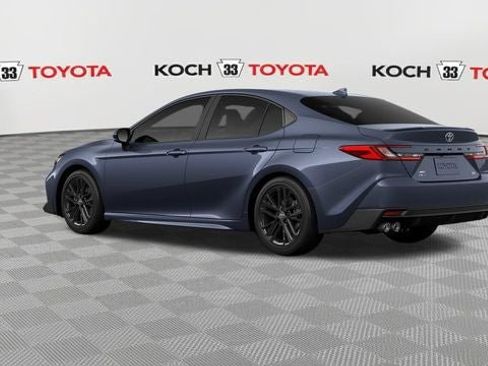 New 2026 Toyota Camry SE image 7