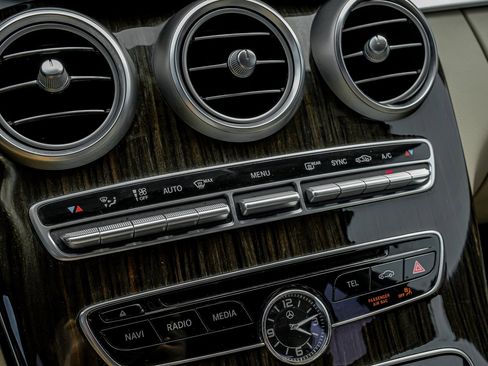 Used 2018 Mercedes-Benz C 300 Sedan w/ Multimedia Package image 30