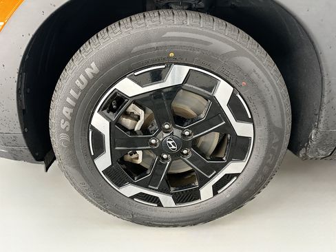 Used 2025 Hyundai Santa Fe SEL AWD/4WD image 37