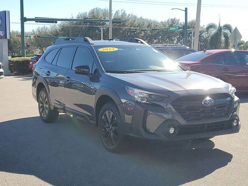 Used 2023 Subaru Outback Onyx Edition image 7