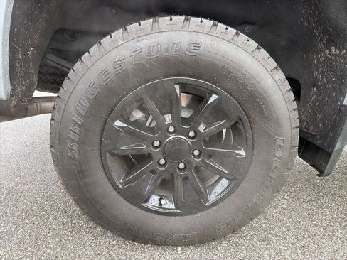 Used 2024 Chevrolet Silverado 1500 W/T w/ WT Value Package image 22