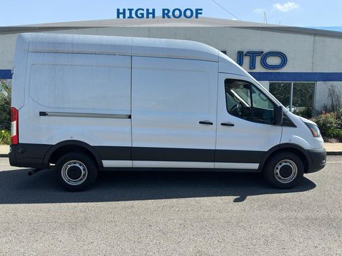 Used 2022 Ford Transit 250 148 High Roof RWD image 3