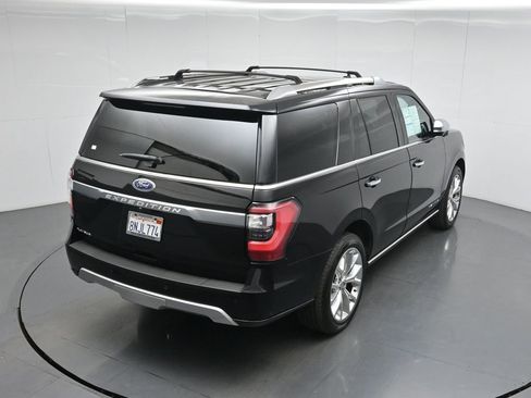 Used 2019 Ford Expedition Platinum RWD image 42