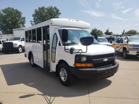 Used 2011 Chevrolet Express 3500 w/ School Bus Package RWD image 5