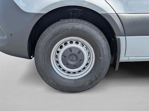 New 2026 Mercedes-Benz Sprinter 2500 image 9