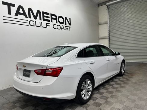 Used 2025 Chevrolet Malibu LT FWD image 7