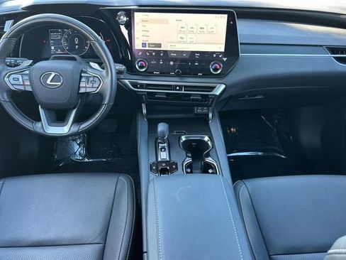Used 2024 Lexus RX 350 Premium image 15