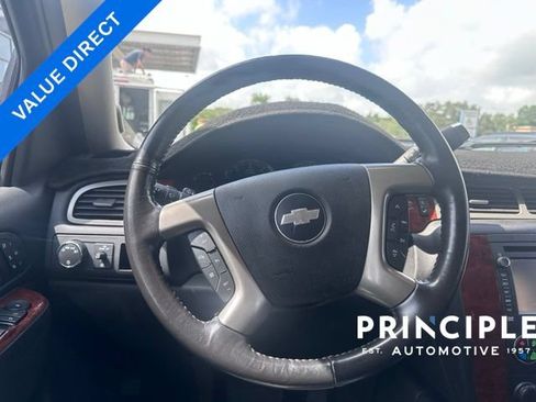Used 2012 Chevrolet Tahoe LTZ RWD image 14