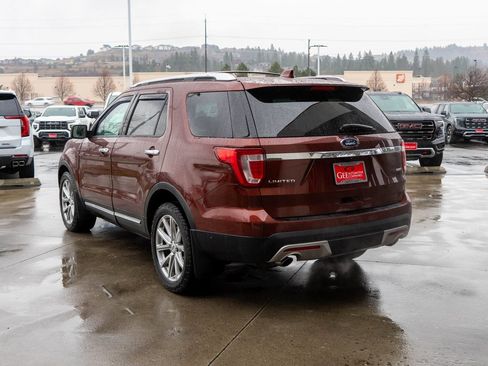 Used 2016 Ford Explorer Limited w/ Equipment Group 301A image 5