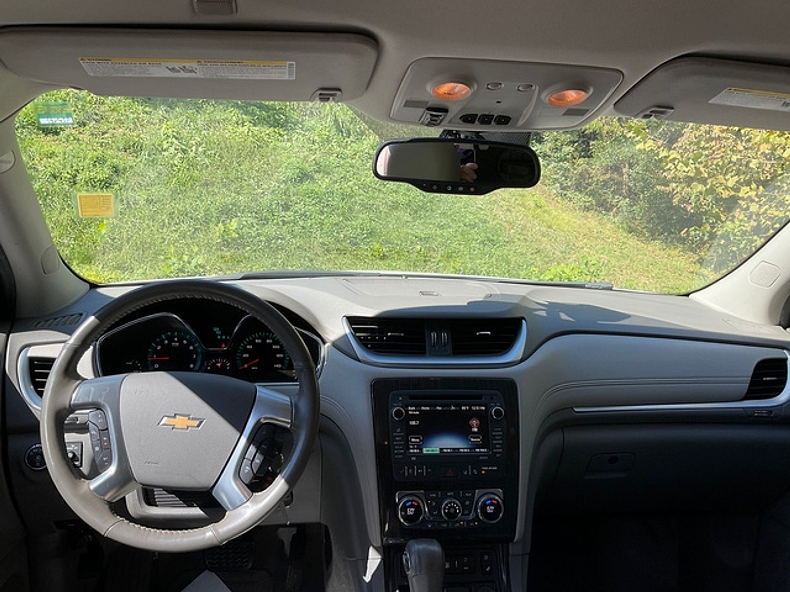 Used 2016 Chevrolet Traverse LTZ FWD image 10