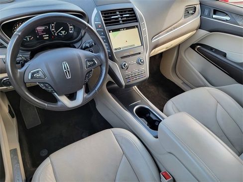 Used 2017 Lincoln MKC Reserve w/ Lincoln MKC Climate Package image 37
