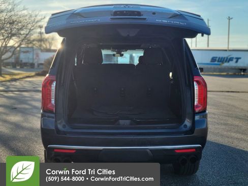 Used 2021 GMC Yukon XL Denali w/ Denali Premium Package AWD/4WD image 20