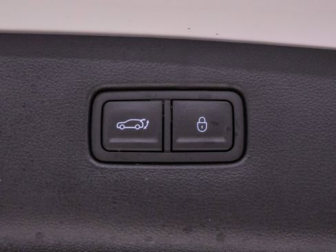 Certified 2026 Genesis GV70 2.5T Select image 26