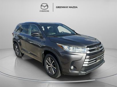 Used 2018 Toyota Highlander XLE