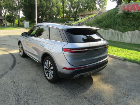 Used 2022 Lincoln Corsair Reserve w/ Equipment Group 201A image 2