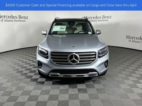 New 2026 Mercedes-Benz GLB 250 image 2
