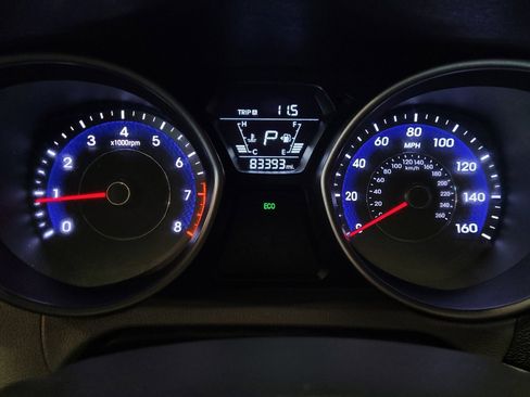 Used 2016 Hyundai Elantra SE FWD image 23