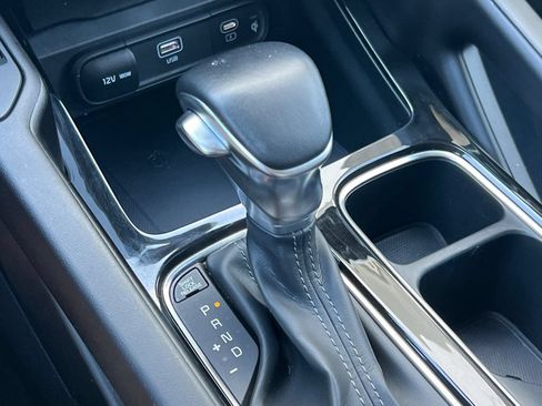 Used 2024 Kia Telluride S FWD image 31