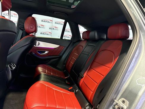 Used 2021 Mercedes-Benz GLC 300 4MATIC w/ AMG Line image 38