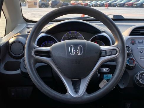 Used 2012 Honda Fit image 11