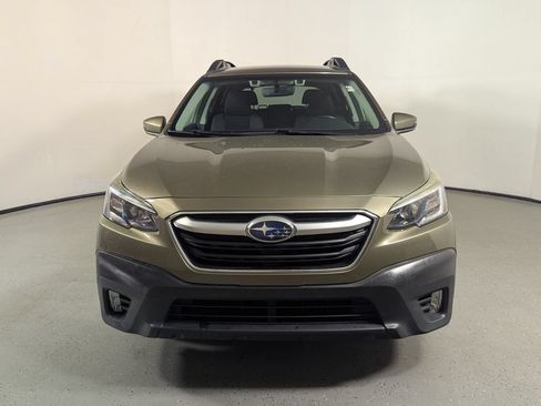 Used 2021 Subaru Outback Premium AWD/4WD image 2