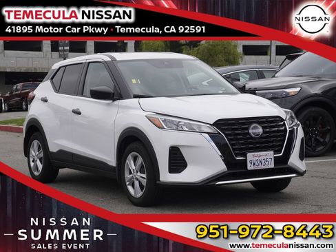 Used 2025 Nissan Kicks Play S FWD image 1