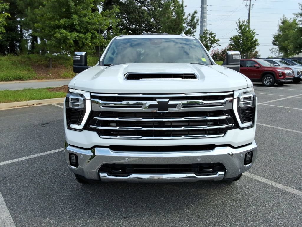 Certified 2025 Chevrolet Silverado 2500 LTZ w/ LTZ Plus Package AWD/4WD image 2