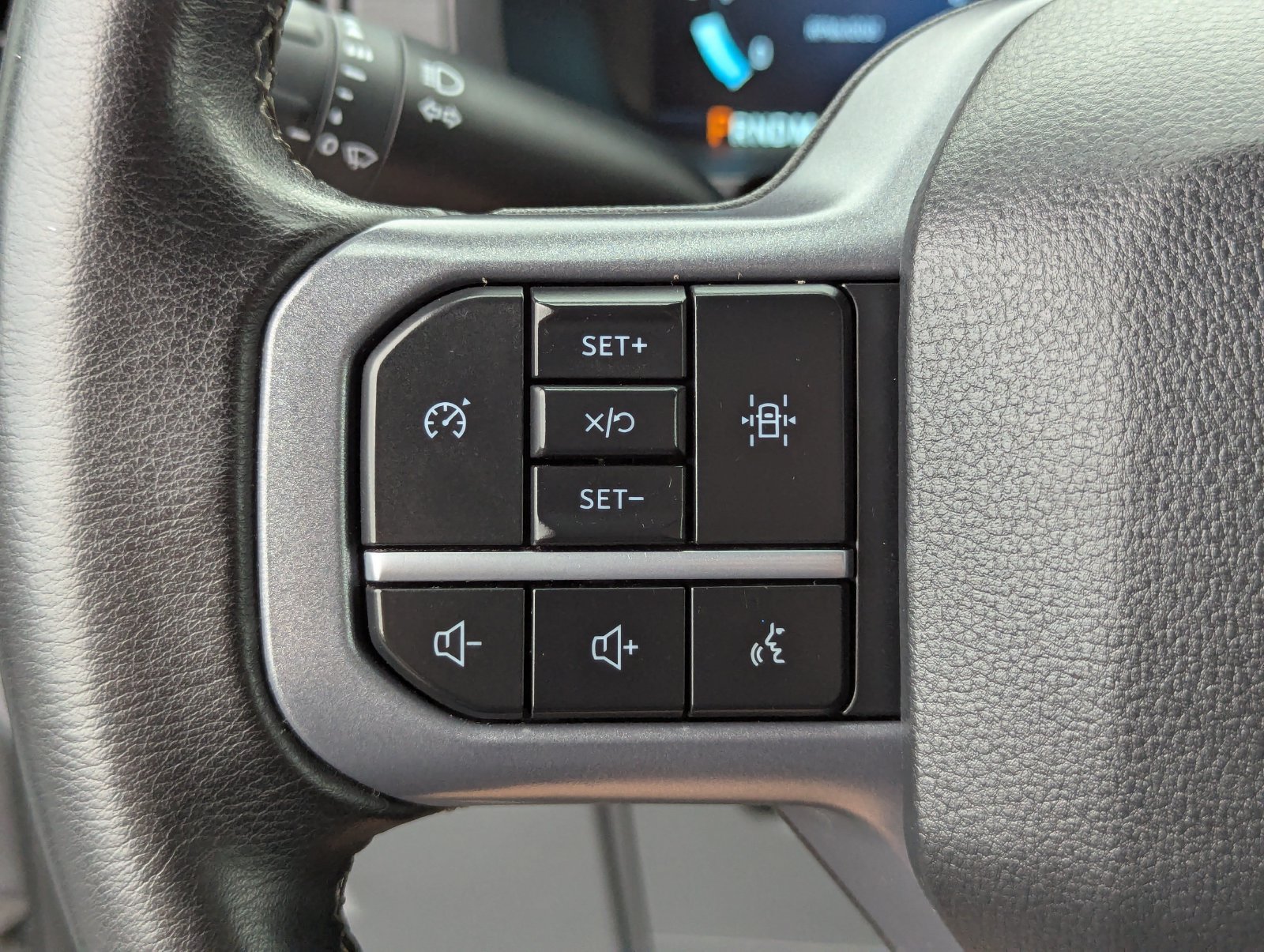 Used 2025 Ford F150 XLT w/ Equipment Group 301A Standard AWD/4WD image 36