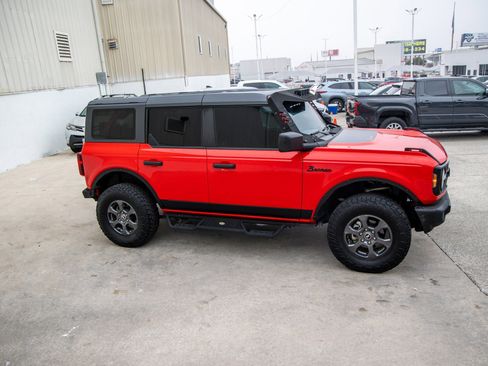 Used 2021 Ford Bronco Big Bend image 7
