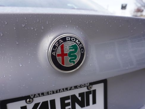 New 2025 Alfa Romeo Giulia AWD w/ Driving Assist Package image 13