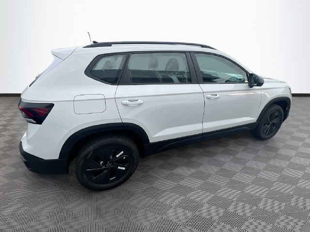New 2026 Volkswagen Taos S FWD image 8
