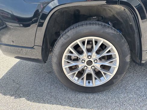 Certified 2021 Jeep Grand Cherokee L Summit w/ Trailer Tow Package image 18