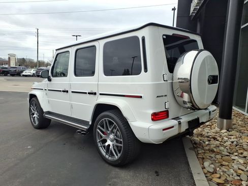 Used 2025 Mercedes-Benz G 63 AMG 4MATIC image 4
