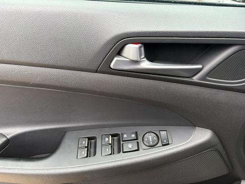 Used 2016 Hyundai Tucson Limited w/ Option Group 03 image 21