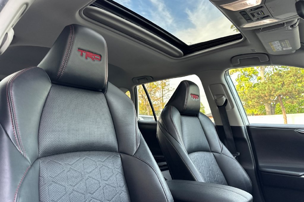 Used 2023 Toyota RAV4 TRD Off-Road w/ TRD Off-Road Weather Package AWD/4WD image 20