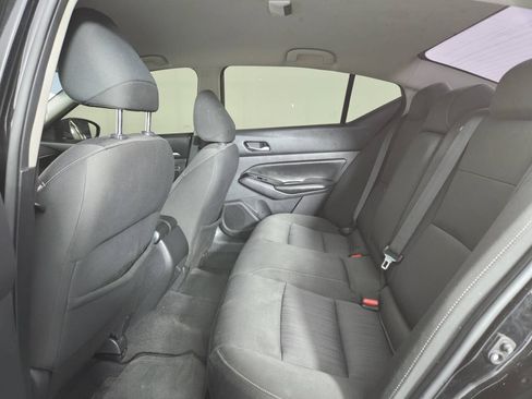 Used 2021 Nissan Altima 2.5 SV AWD/4WD image 19