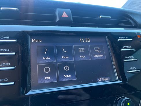 Used 2018 Toyota Camry SE image 27