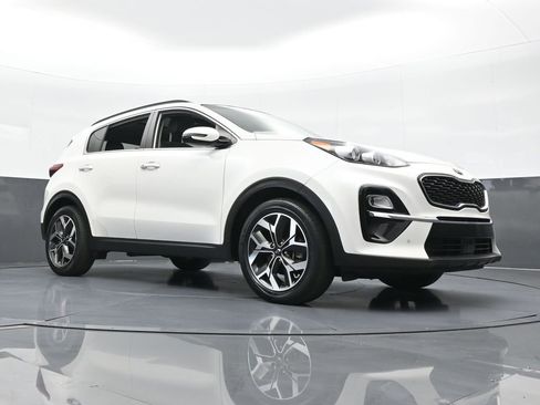 Used 2021 Kia Sportage EX w/ EX Technology Package image 68