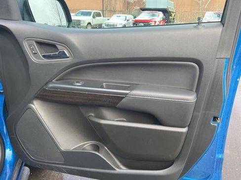 Used 2022 GMC Canyon Elevation w/ Elevation Premium Package image 10