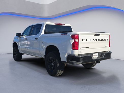 Used 2023 Chevrolet Silverado 1500 Custom Trail Boss w/ LPO, Dark Essentials Package image 3