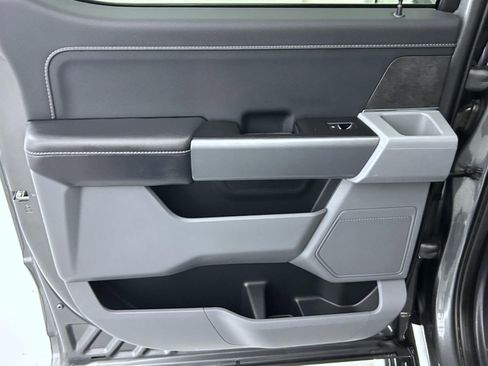 Used 2025 Ford F150 XLT w/ Equipment Group 301A Standard image 20