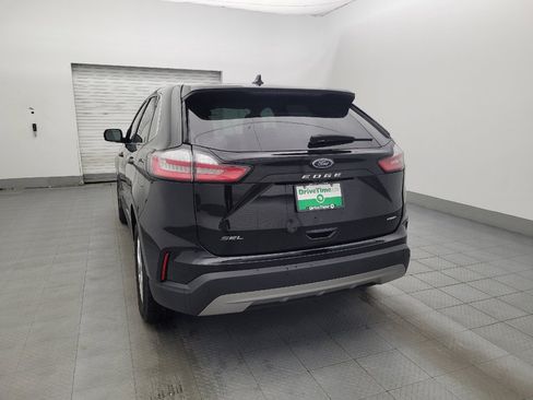 Used 2024 Ford Edge SEL image 6